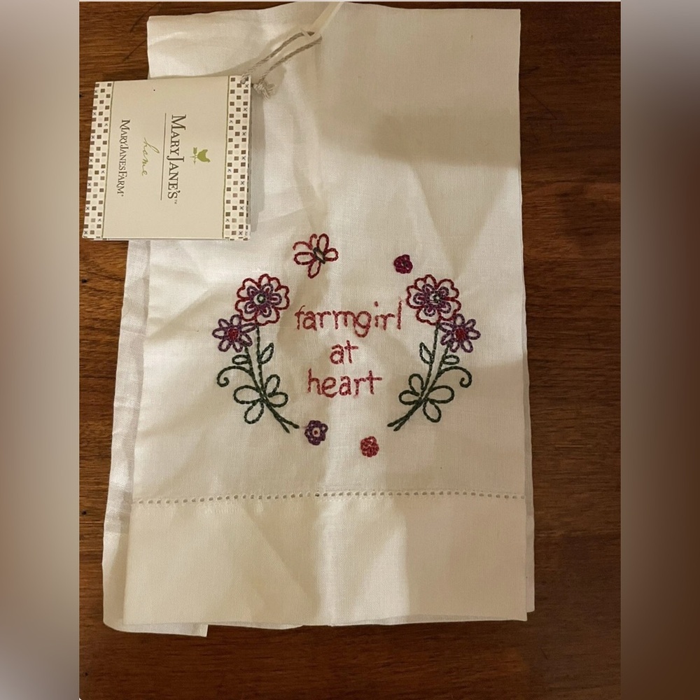 Mary Jane’s Home Linen/Cotton Bld Embroidered Hand/Tea Towel"Farm Girl at Heart"